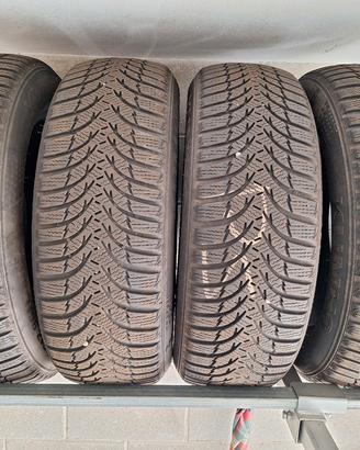 Gomme invernali  215/60/R17 - Renault Capture 2022