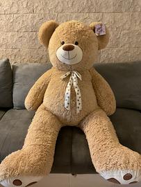 Orso di peluche gigande