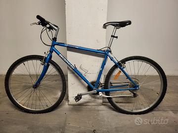 bicicletta bianchi taglia M