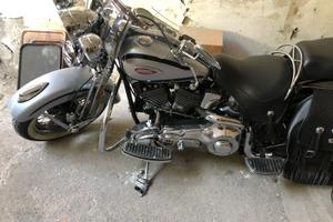 Harley-Davidson FLSTS