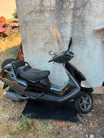 Piaggio hexagon 180 4t