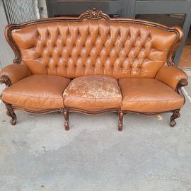 Divano 3 posti pelle Chesterfield Re Luigi usato