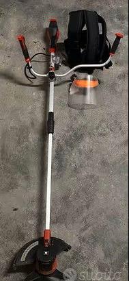Decespugliatore a batteria