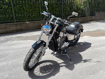 Honda shadow vt 600