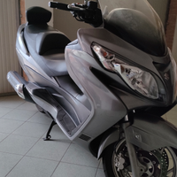 Suzuki Burgman 400