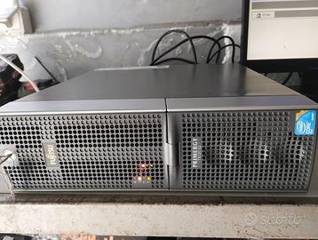 PC Server Fujitsu Primergy TX120S2
