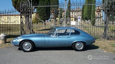 Italiana targa Milano