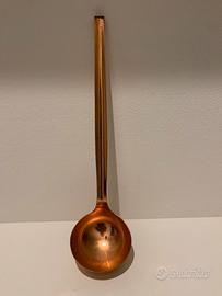 Mestolo in rame vintage