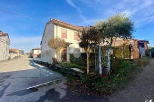 CASA SEMINDIPENDENTE A ALLUVIONI CAMBIÒ
