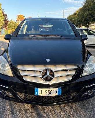 Mercedes-benz B 200 CDI Premium Automatica