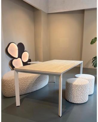 Tavolo da pranzo con top in ceramica / travertino
