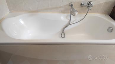 Vasca in vetroresina 