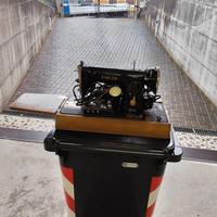 macchina per cucire Singer 