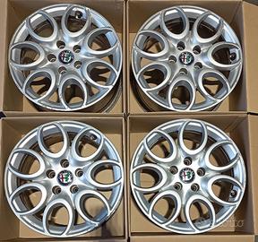 4 Cerchi da 16' in Lega - Alfa Romeo - Giulietta -