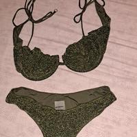 Bikini lovissima