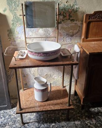 Mobili antiquariato