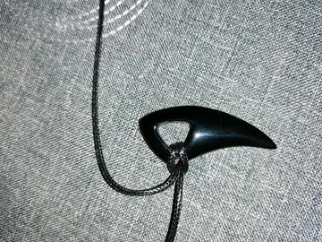 Collana acciaio ciondolo dente di lupo uomo ragazz