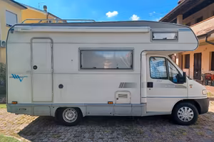 Camper Mansardato