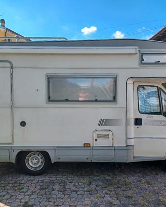 Camper Mansardato