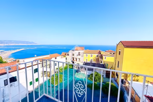6 LOCALI A VIETRI SUL MARE