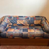 Divano in legno massiccio con schienale rimovibile