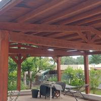 GAZEBO IN LEGNO