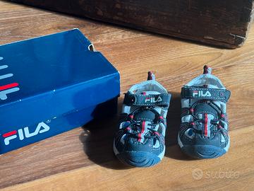 Scarpe/sandali bambino Fila n. 21