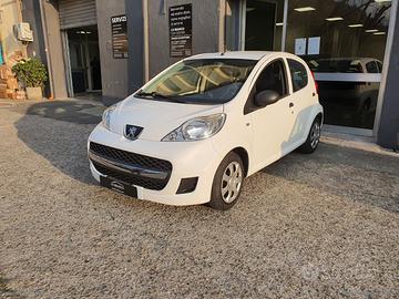 PEUGEOT 107 1.0 68 CV 5p. Desir