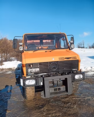 Mercedes unimog 1250