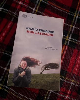 “Non lasciarmi”-Kazuo Ishiguro