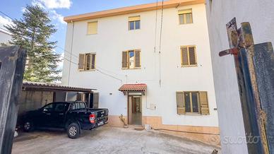 Casa Indipendente - Oliena Rif: 1043-93