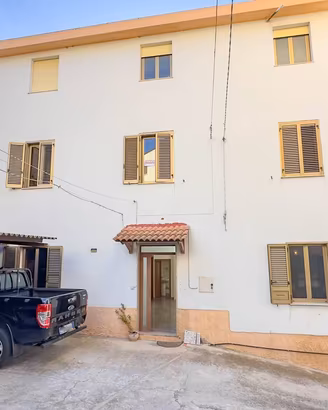 Casa Indipendente - Oliena Rif: 1043-93