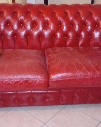 Divano Chesterfield
