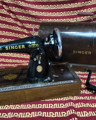 Macchina da cucire anni 70  SINGER 15K RAF  vintag