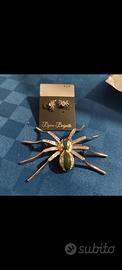 spilla ragno grande con orecchini