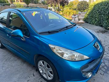 Peugeot 207 anno 2006