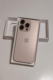 IPhone 16 Pro 128 giga con varie cover