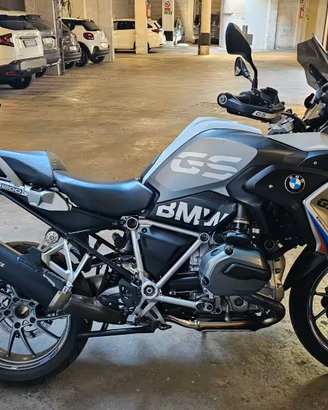 BMW R1200GS