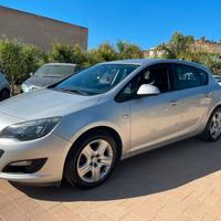 Opel Astra"Finanziabile Senza Busta Paga"