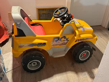 Auto Bambini elettrica Jeep Peg Perego