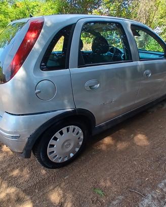Opel Corsa 1.2i 16V cat 5 porte Enjoy