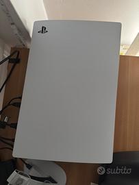 Playstation 5 standard perfettamente funzionante