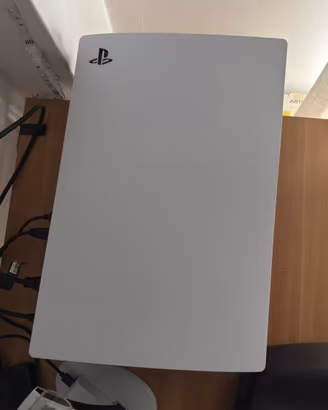 Playstation 5 standard perfettamente funzionante