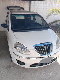 macchina lancia musa 
