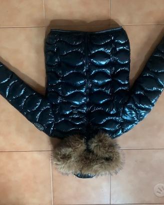 blauer nero con pelliccia per donna