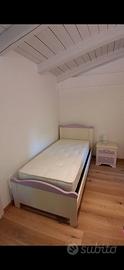 Letto singolo con comodino rete materasso