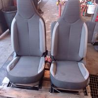 Interni Toyota Aygo 2017 completi