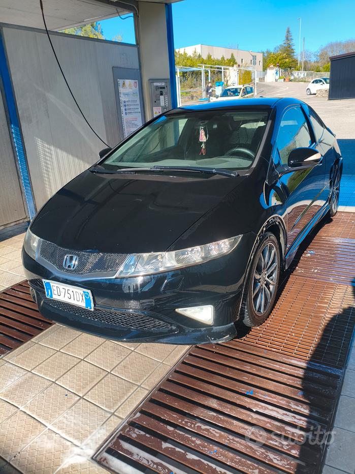 Honda Civic 8ª serie