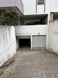 Spazioso garage chiuso in via Salvatore Rosa