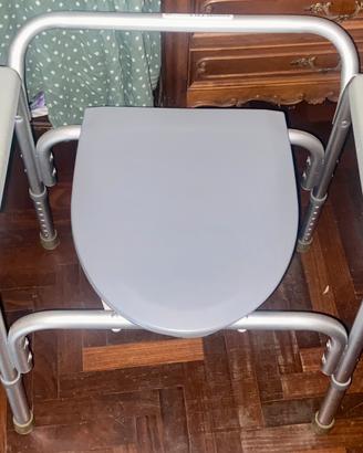 Sedia Wc anziani e disabili